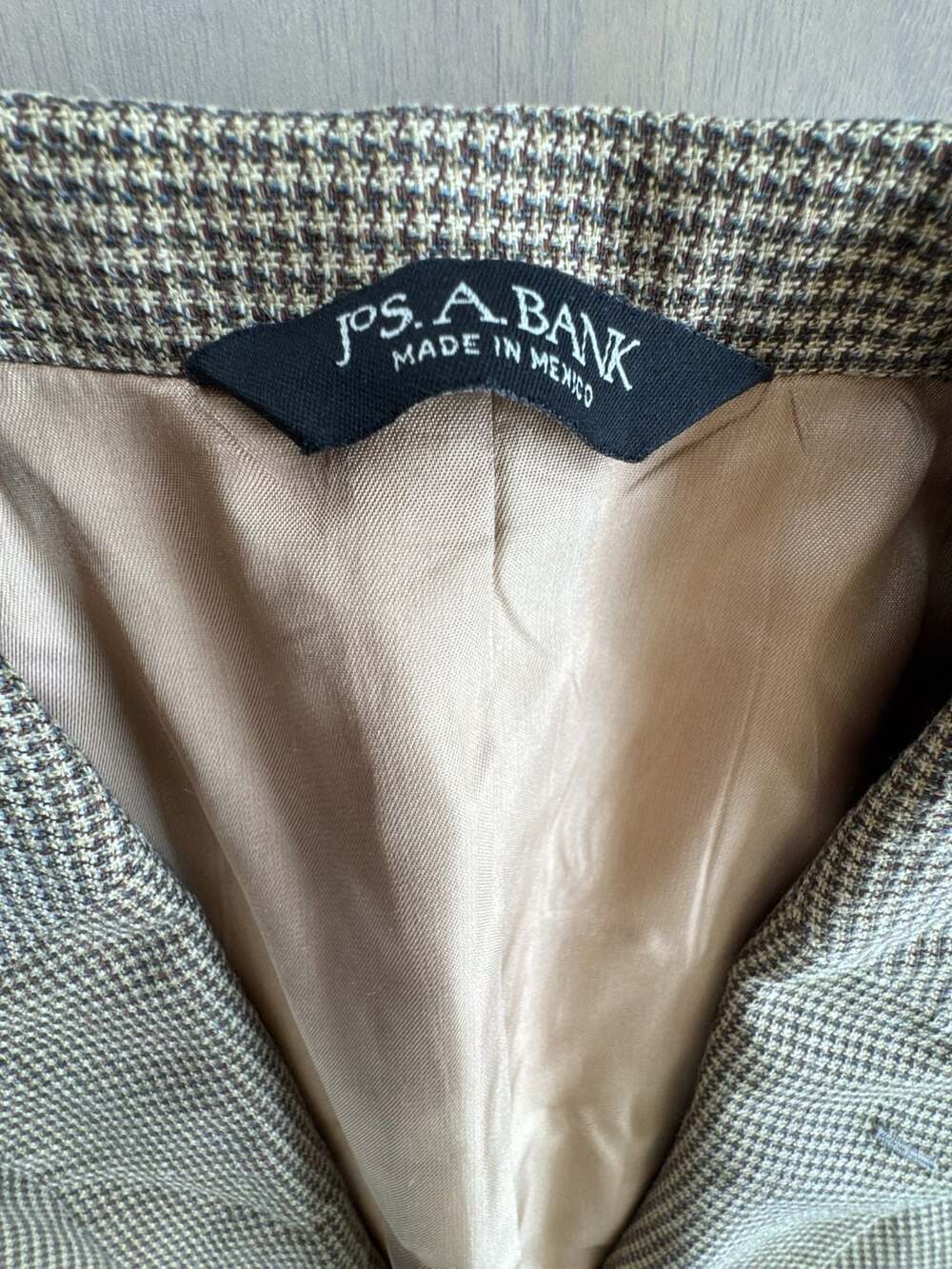 Jos. A. Bank Brown Houndstooth Check Blazer Sport Coat Jacket